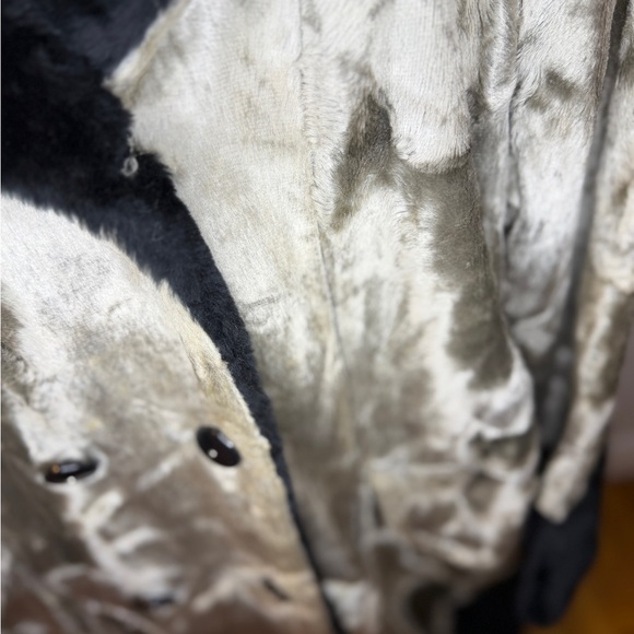 Vintage Black and Silver Faux Fur Women's Coat - Picture 3 of 4